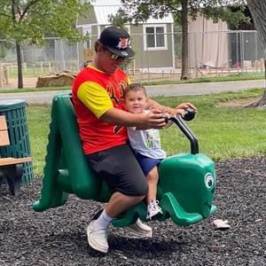 Meet your Posher, Diego